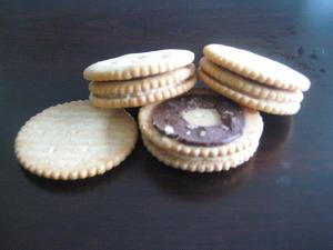 Double Lane Triple Double Biscuit Sandwiching Machine